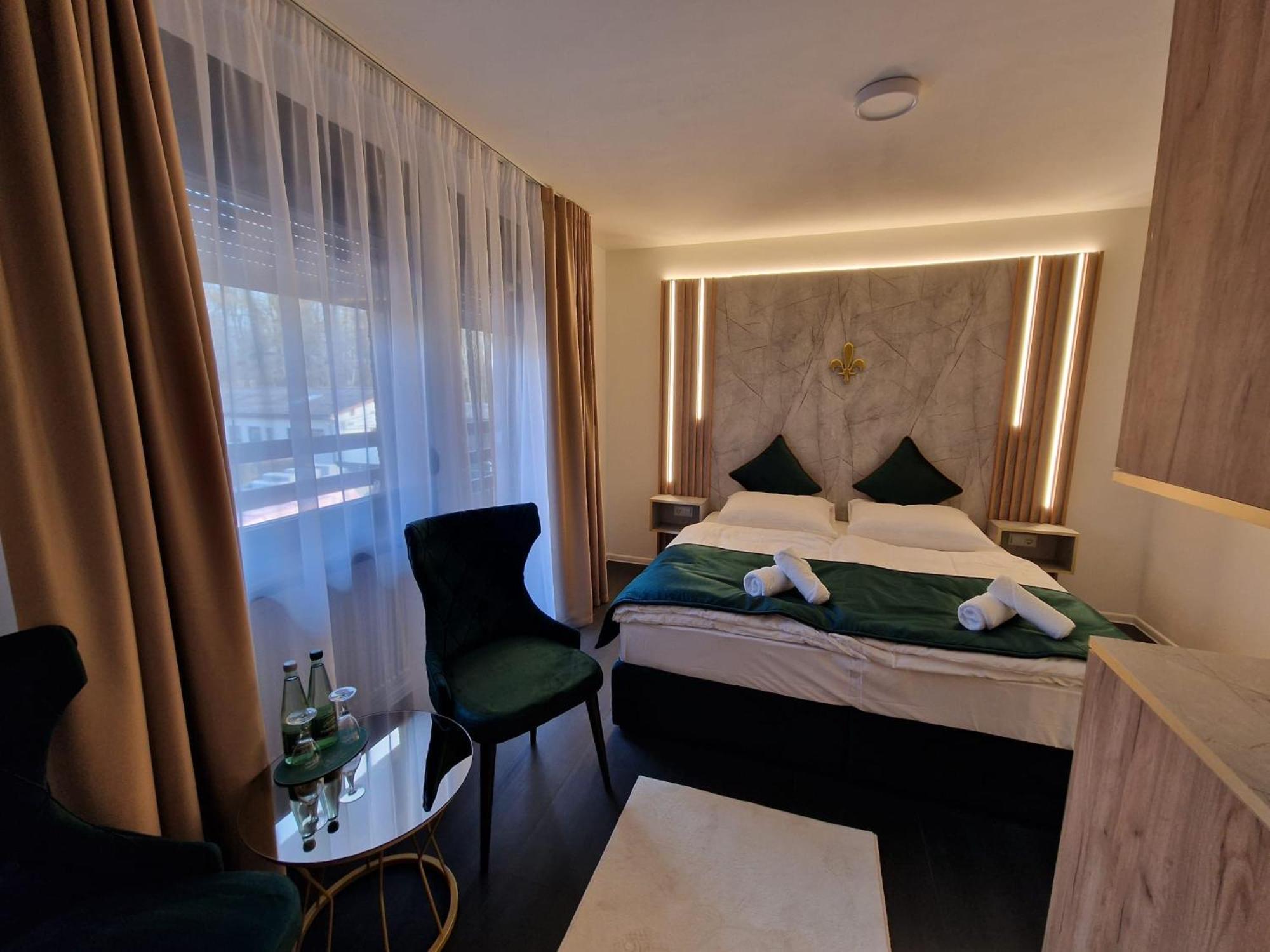Lilium Resort Hotel & Restaurant Bad Rodach Exterior photo